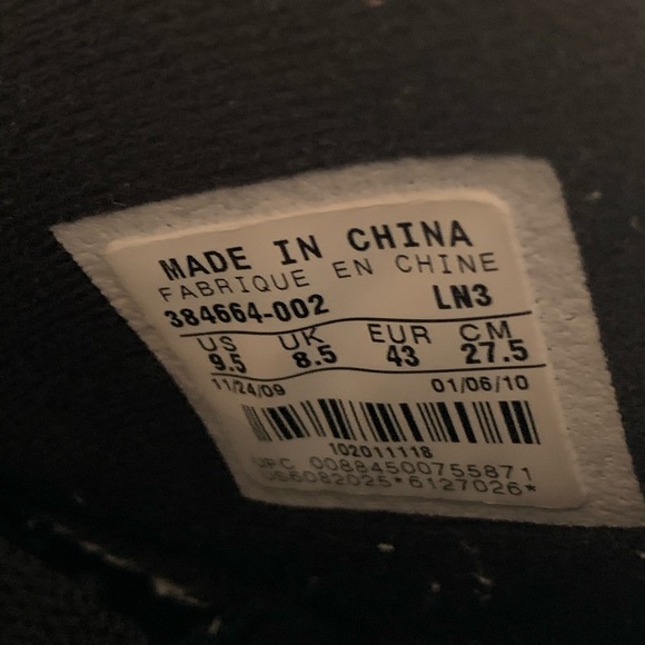 Air Jordan 6 (VI) Retro “Lakers” – Black/Purple/White - US size 9.5 - Picture 6 of 6